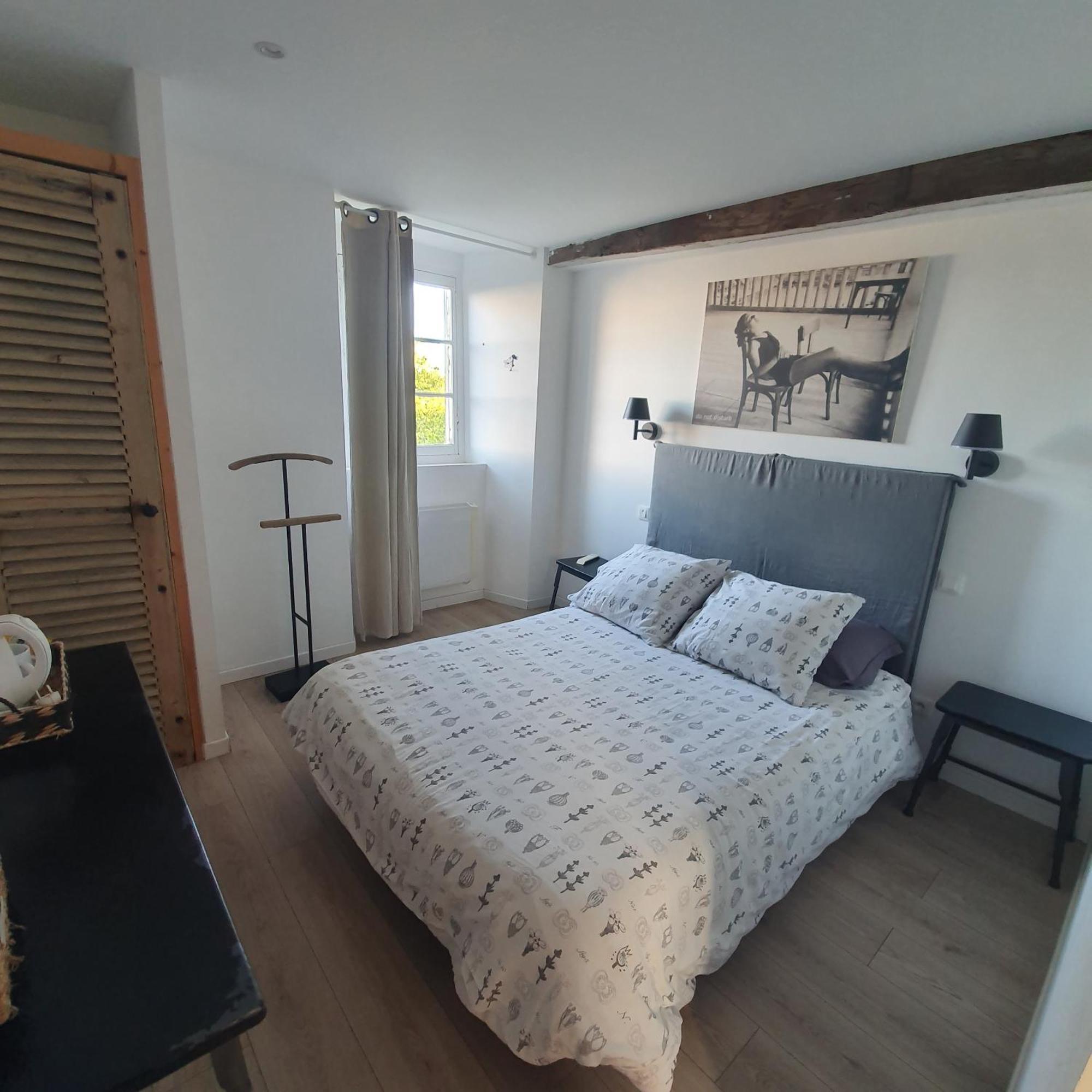 Le Mole Bed & Breakfast La Flotte Bilik gambar