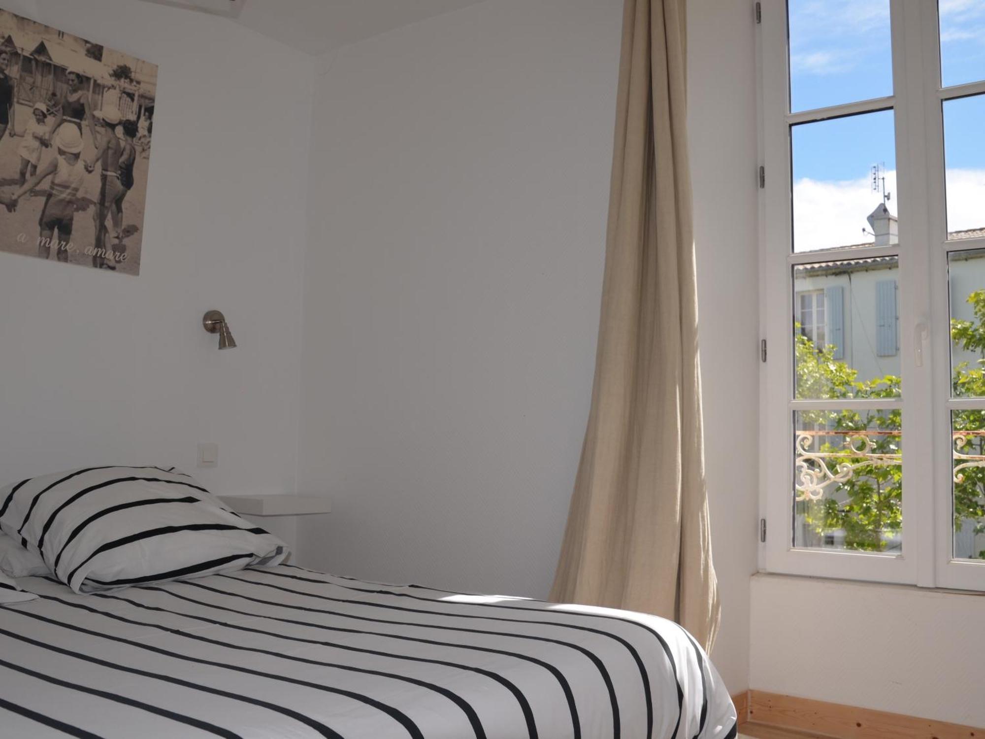 Le Mole Bed & Breakfast La Flotte Bilik gambar