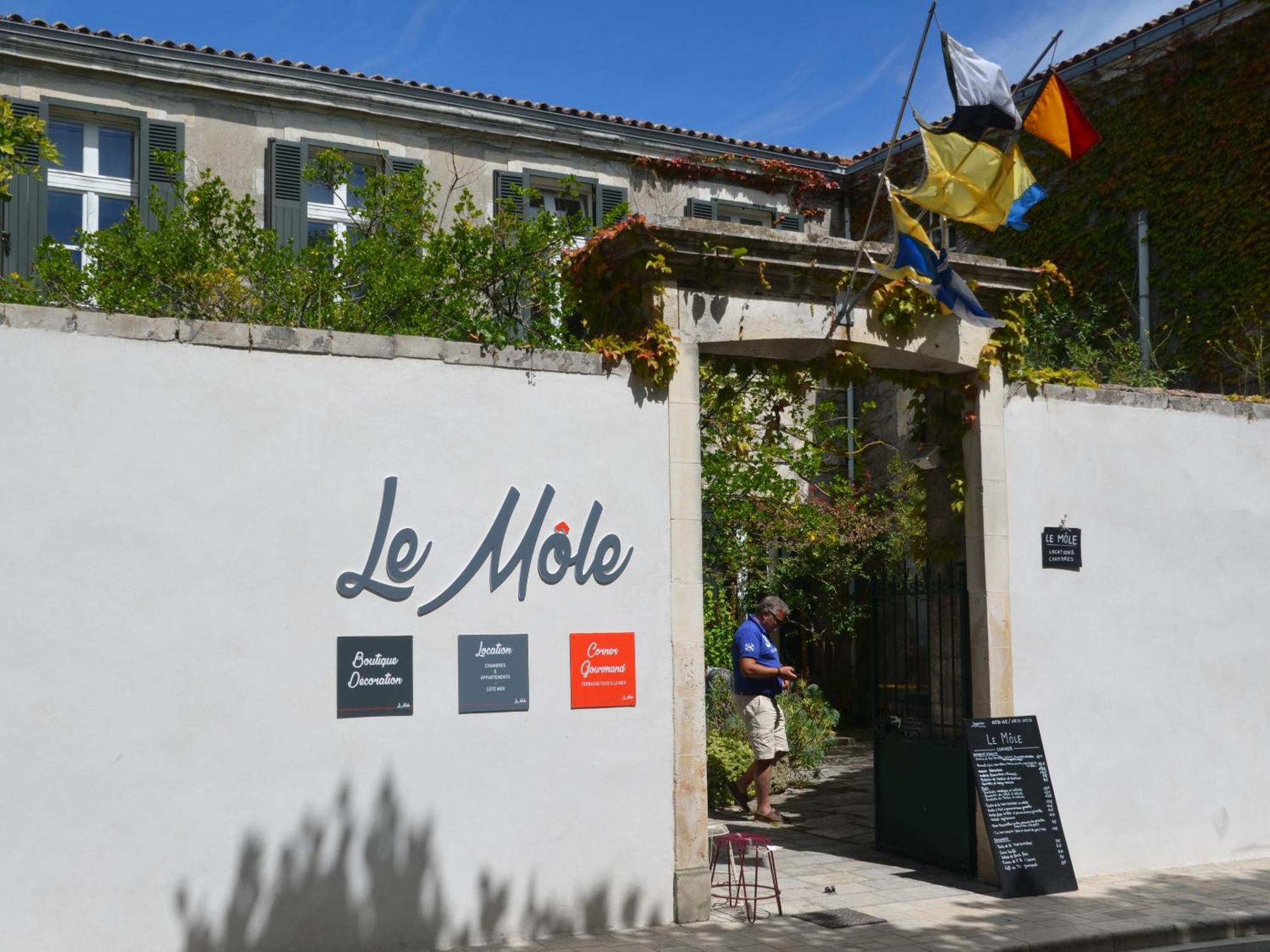 Le Mole Bed & Breakfast La Flotte Luaran gambar